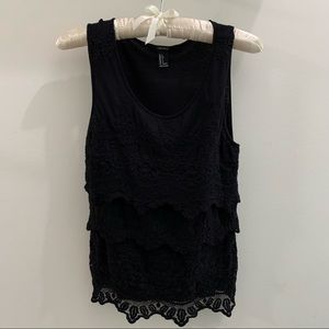Forever 21 black lace sleeveless top size small